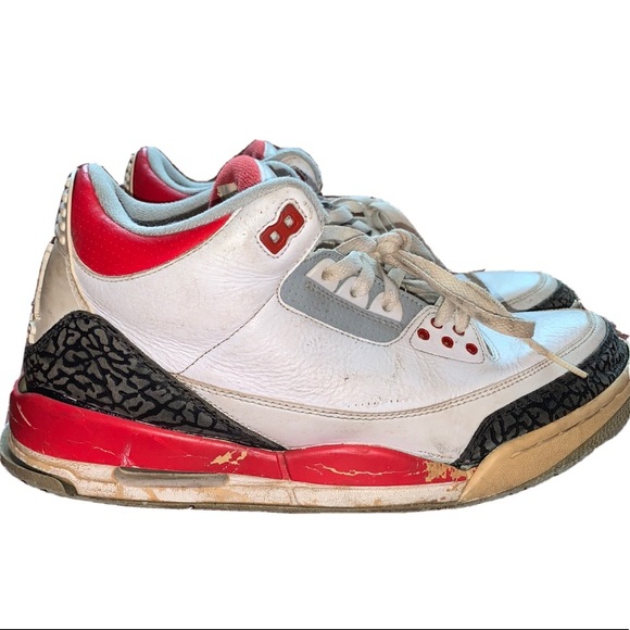 Nike Other - Nike Air Jordan 3 Retro Fire Red Sneaker High Top 136064-120 2013